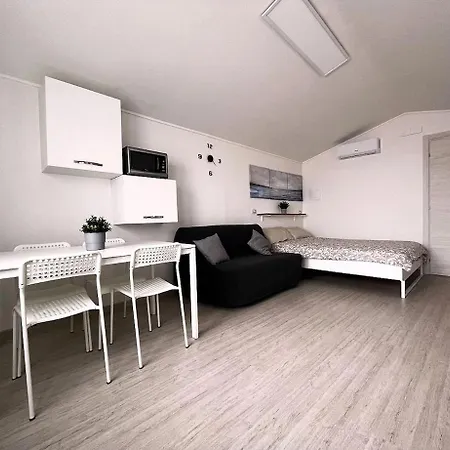 Ishe - Dependance Fronte Holiday home Campomarino (Taranto)